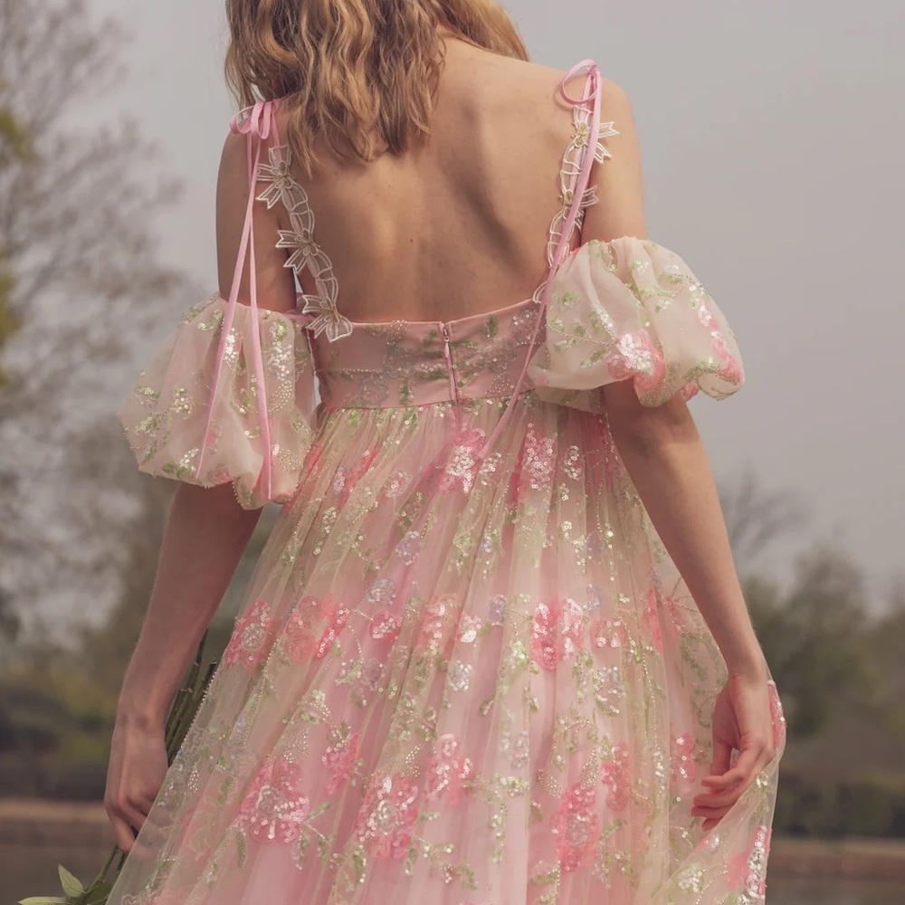 Fairy Tong dress - Picture 12 of 12